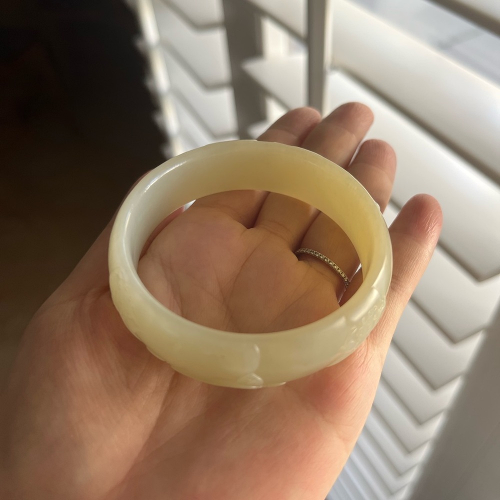 Natural Hetian Jade Bangle